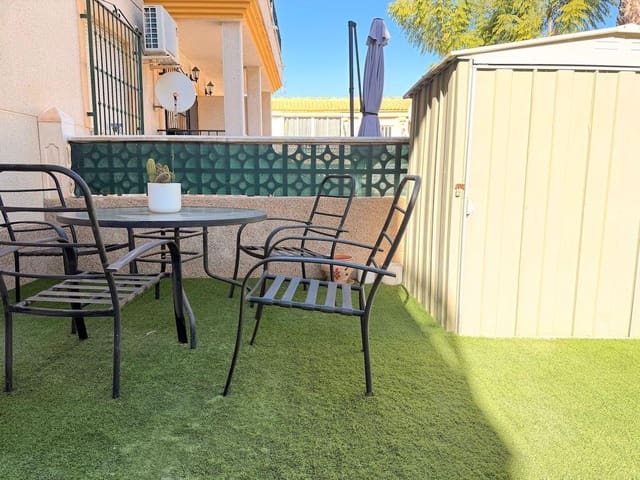 2 slaapkamer Bungalow te koop in Las Filipinas met zwembad garage - € 154.000 (Ref: 9463930)