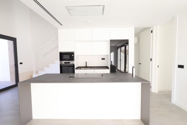 Chalet de 3 habitaciones en Torre-Pacheco en venta con piscina garaje - 439.000 € (Ref: 9463936)