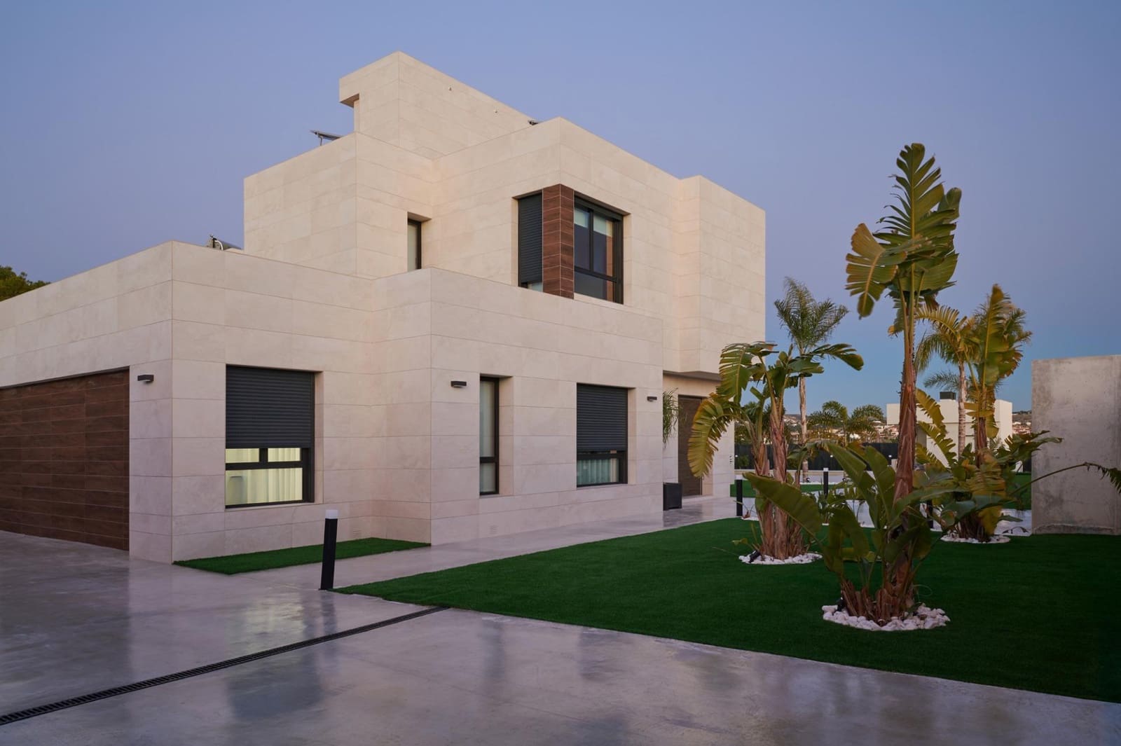 7 bedroom Villa for sale in Molina de Segura with garage - € 1,280,000 (Ref: 9463940)