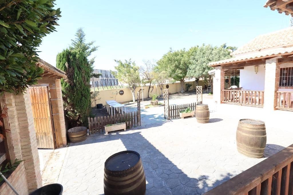 4 quarto Comercial para venda em La Zenia com garagem - 750 000 € (Ref: 9463941)