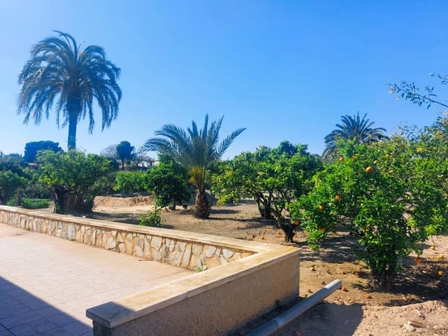 5 slaapkamer Finca/Landhuis te koop in La Marina, Elche / Elx met garage - € 570.000 (Ref: 9463944)