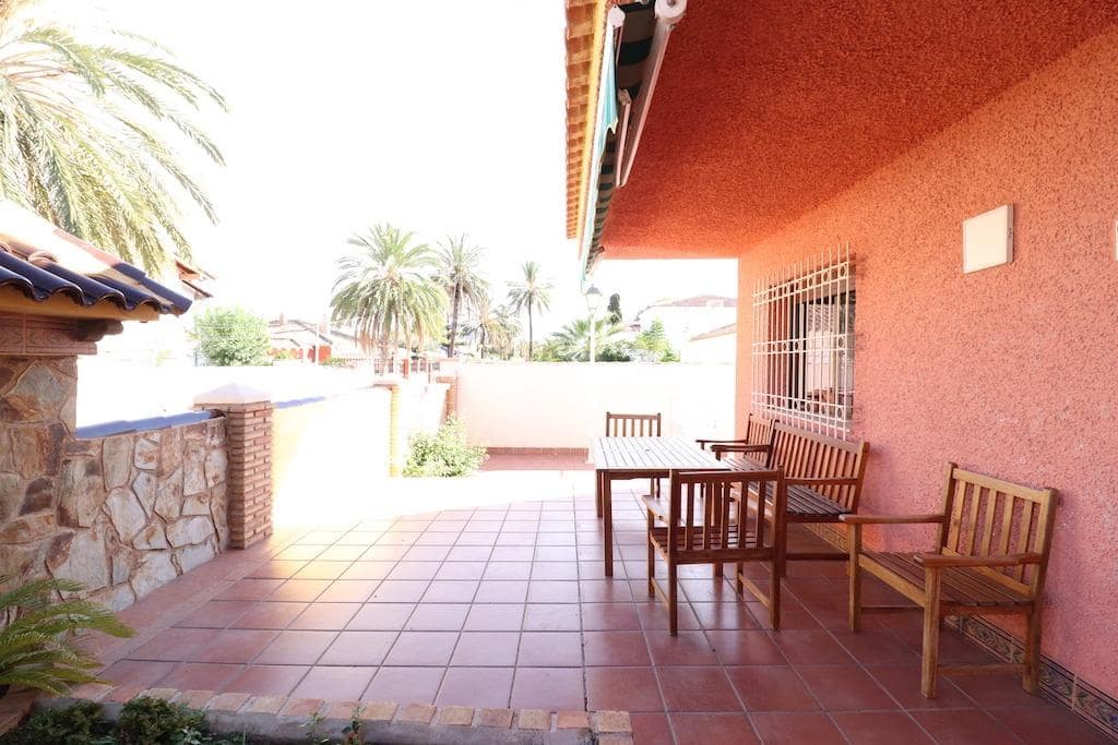 5 camera da letto Villa in vendita in Cabo Roig con piscina garage - 760.000 € (Rif: 9463959)