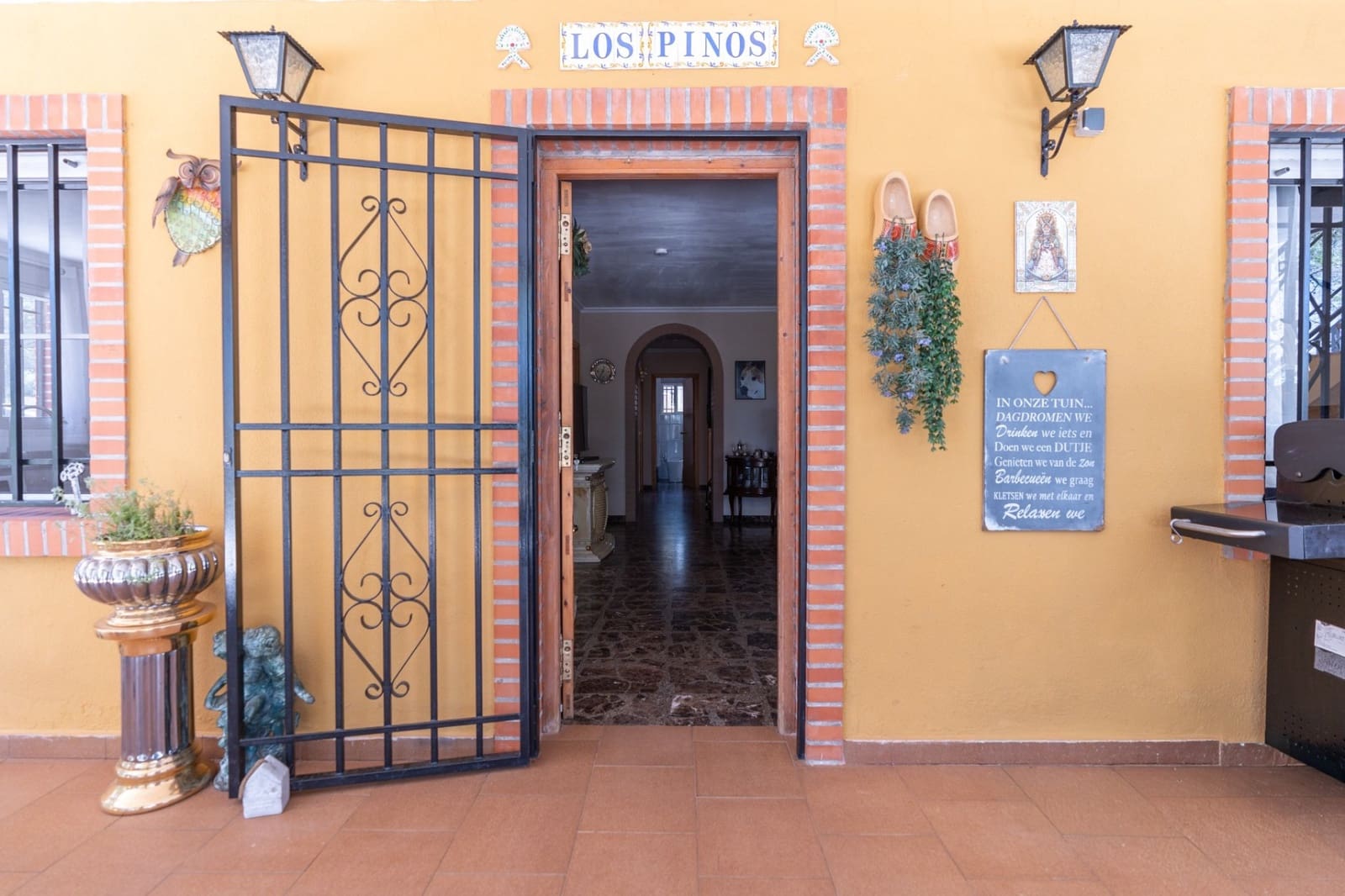 11 bedroom Finca/Country House for sale in Bocairent with pool - € 399,950 (Ref: 9463963)