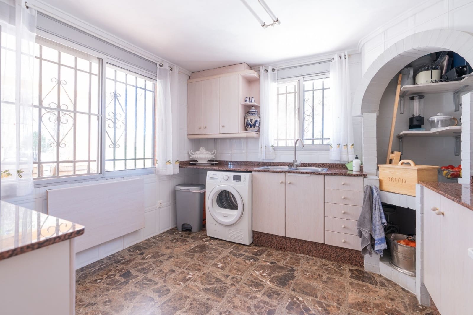 11 bedroom Finca/Country House for sale in Bocairent with pool - € 399,950 (Ref: 9463963)