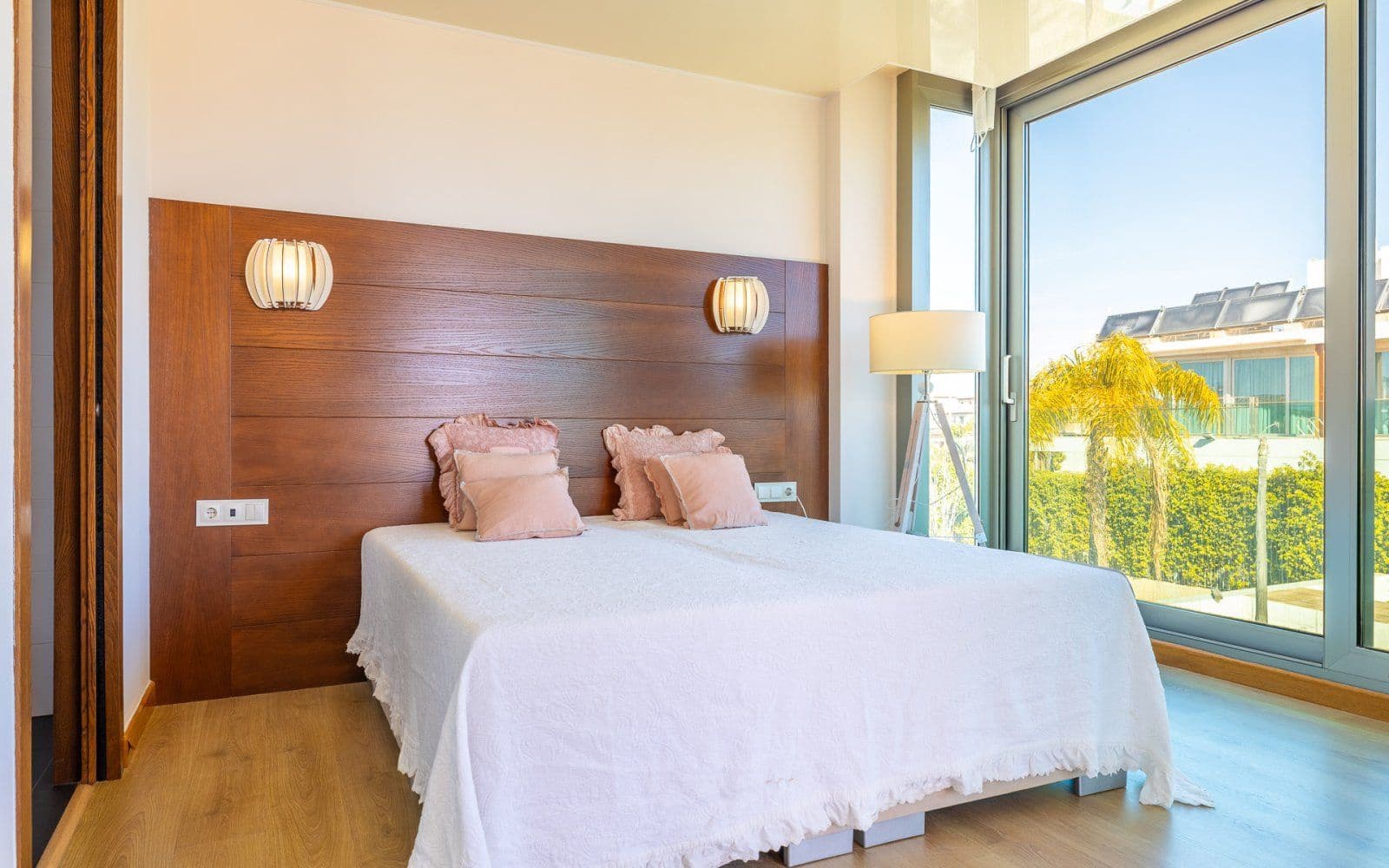 2 chambre Villa/Maison à vendre à La Zenia avec piscine garage - 1 100 000 € (Ref: 9463965)