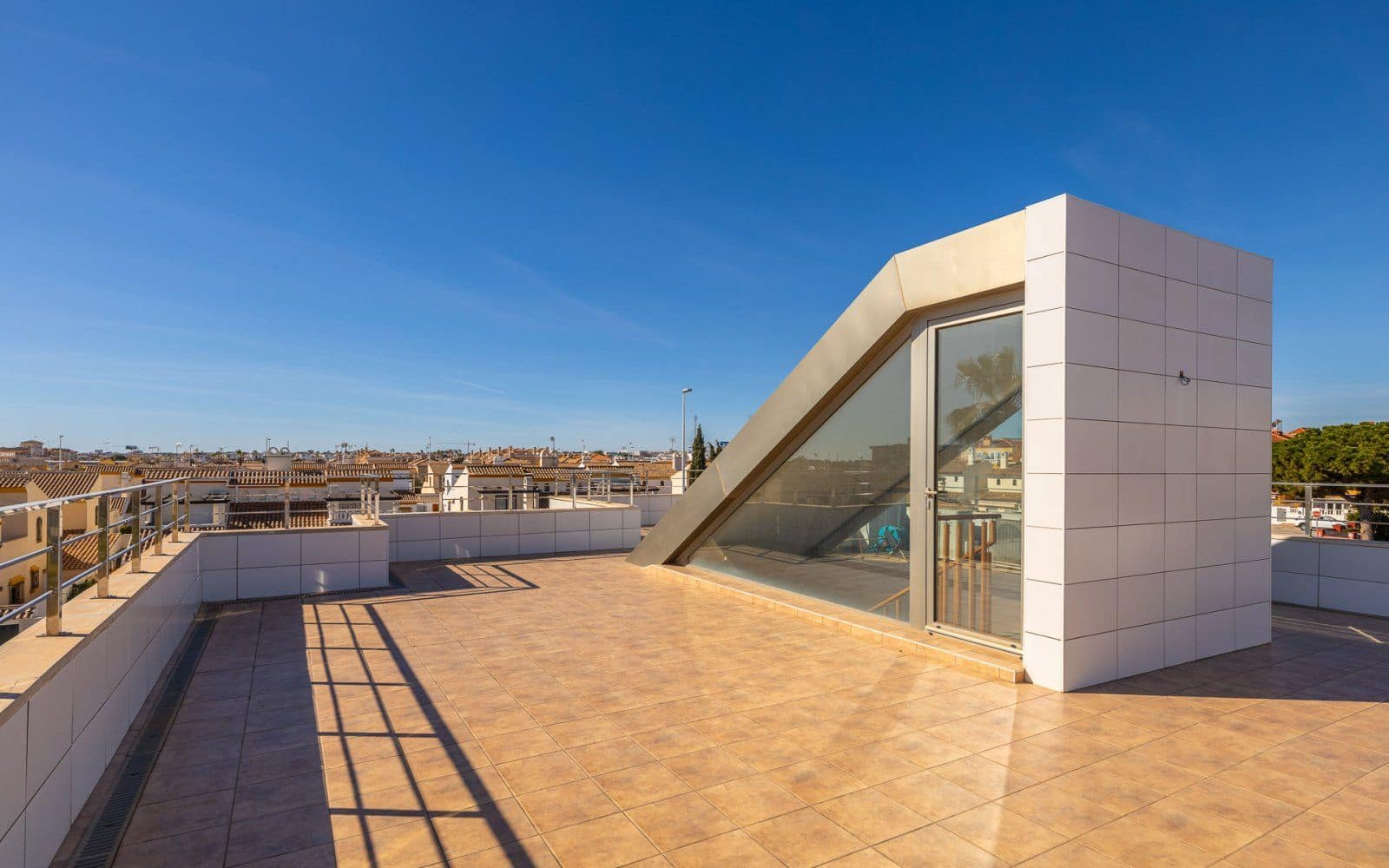 2 chambre Villa/Maison à vendre à La Zenia avec piscine garage - 1 100 000 € (Ref: 9463965)