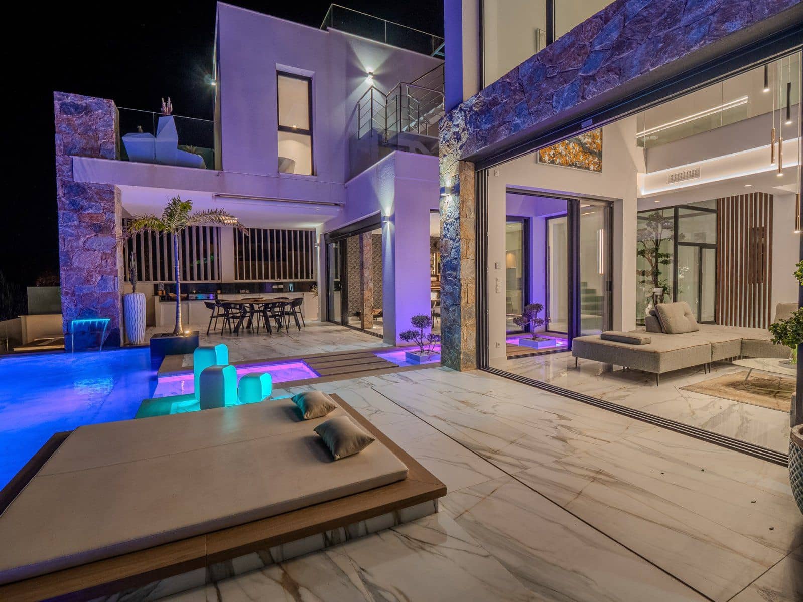 4 soverom Villa til salgs i Las Colinas Golf med svømmebasseng garasje - € 2 880 000 (Ref: 9463975)