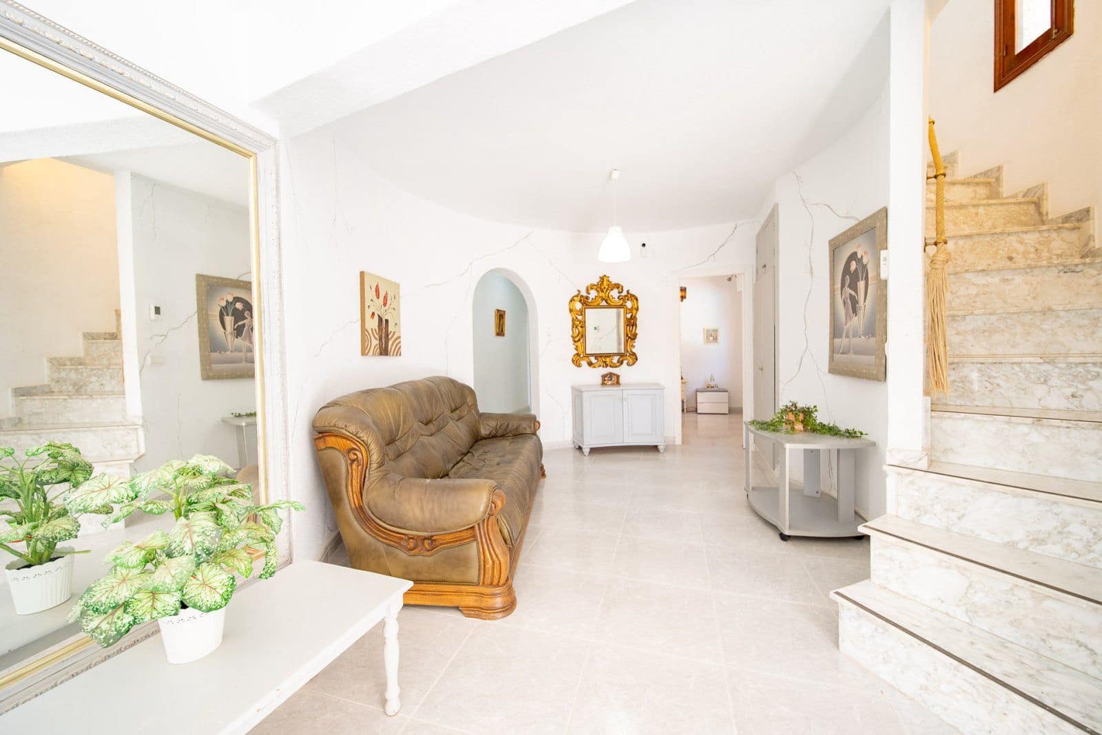 6 sypialnia Willa na sprzedaż w Filipinas z basenem garażem - 450 000 € (Ref: 9463979)