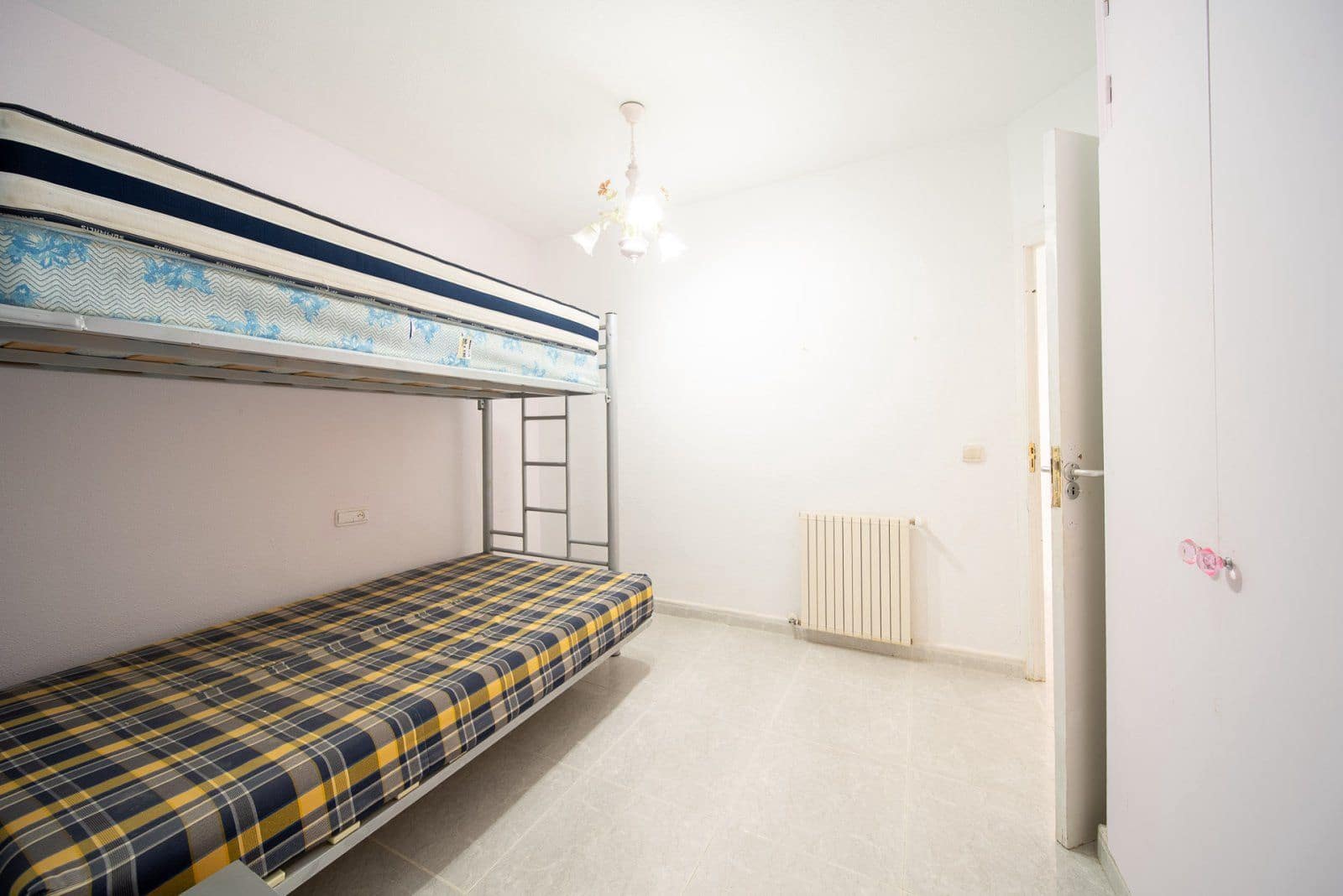 6 sypialnia Willa na sprzedaż w Filipinas z basenem garażem - 450 000 € (Ref: 9463979)