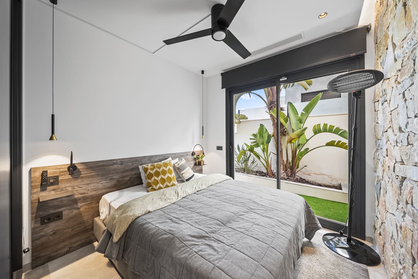 4 quarto Moradia para venda em Ciudad Quesada com piscina garagem - 749 000 € (Ref: 9463981)