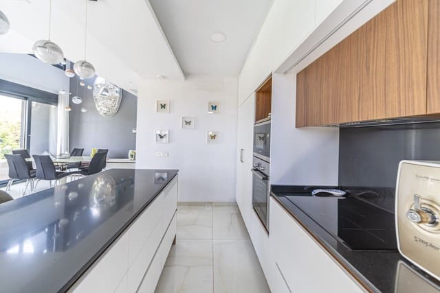 4 sovrum Villa till salu i Lomas de Cabo Roig - Los Dolses, Orihuela med pool garage - 759 000 € (Ref: 9463983)