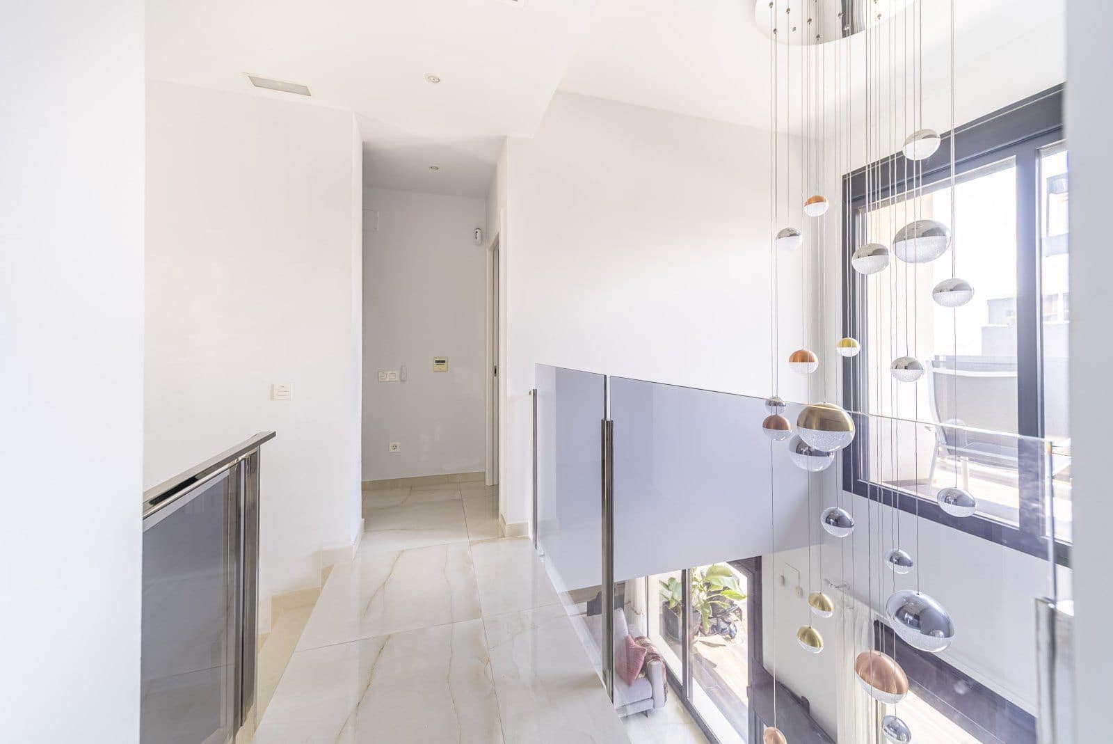 4 sypialnia Willa na sprzedaż w Orihuela Costa z basenem garażem - 759 000 € (Ref: 9463983)