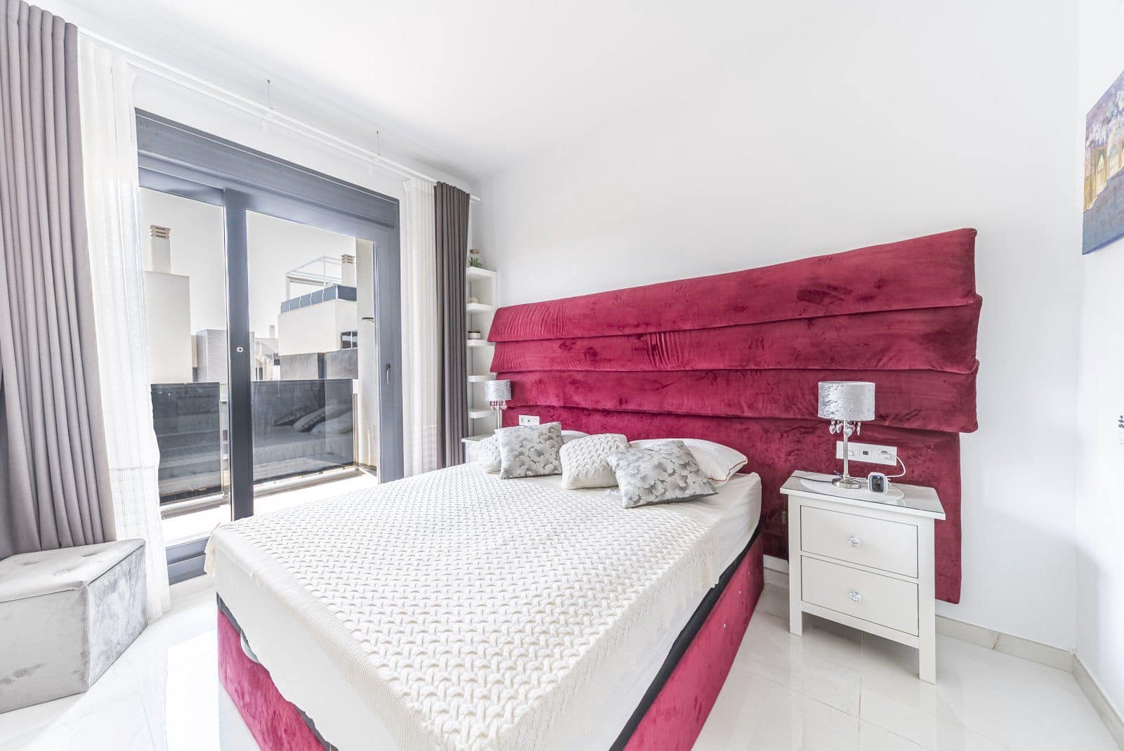 4 sypialnia Willa na sprzedaż w Orihuela Costa z basenem garażem - 759 000 € (Ref: 9463983)