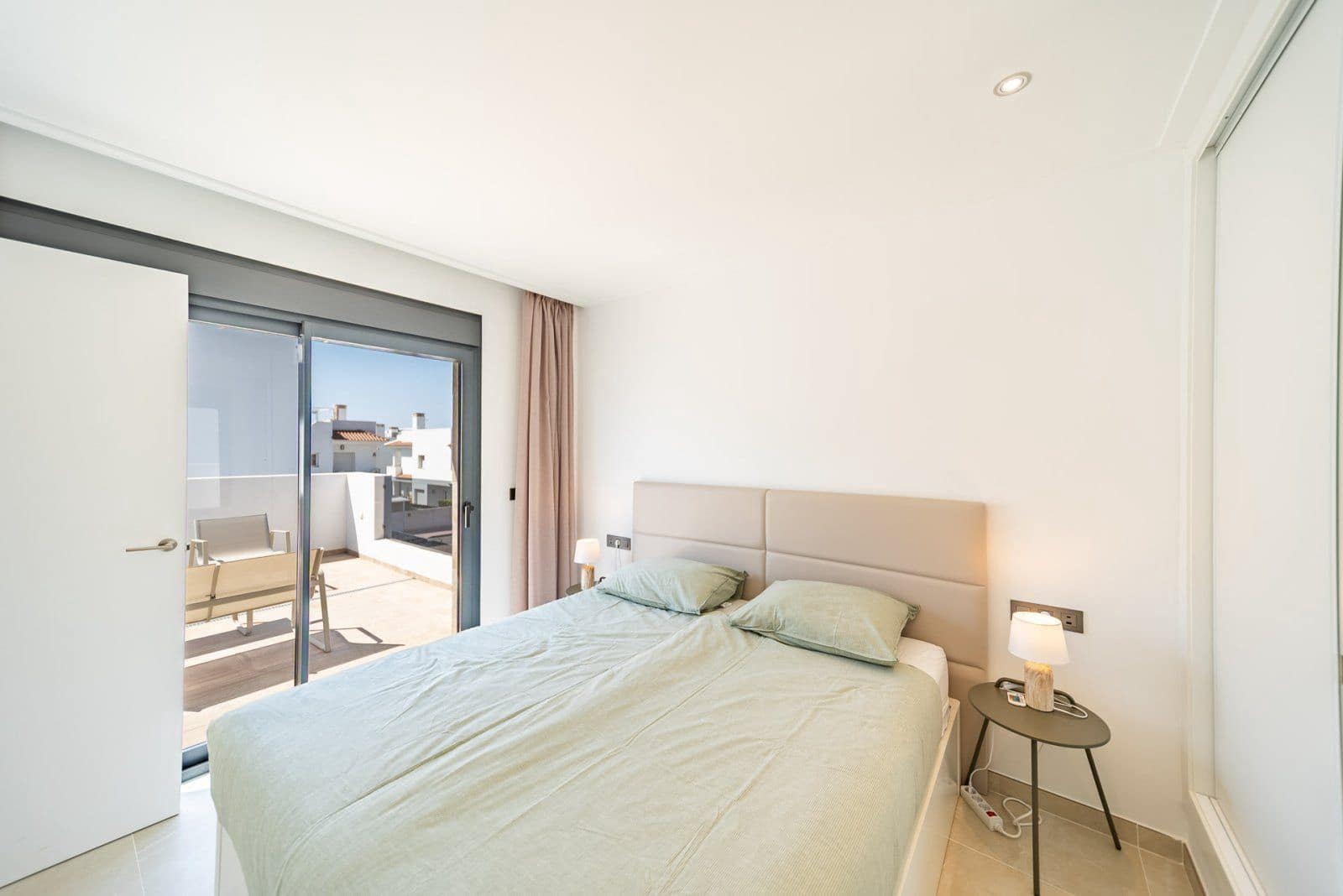 3 soverom Villa til salgs i Ciudad Quesada med svømmebasseng garasje - € 540 000 (Ref: 9463985)