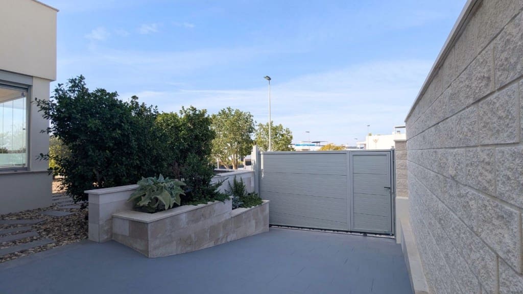 4 soverom Villa til salgs i Benijofar med svømmebasseng garasje - € 1 495 000 (Ref: 9463986)