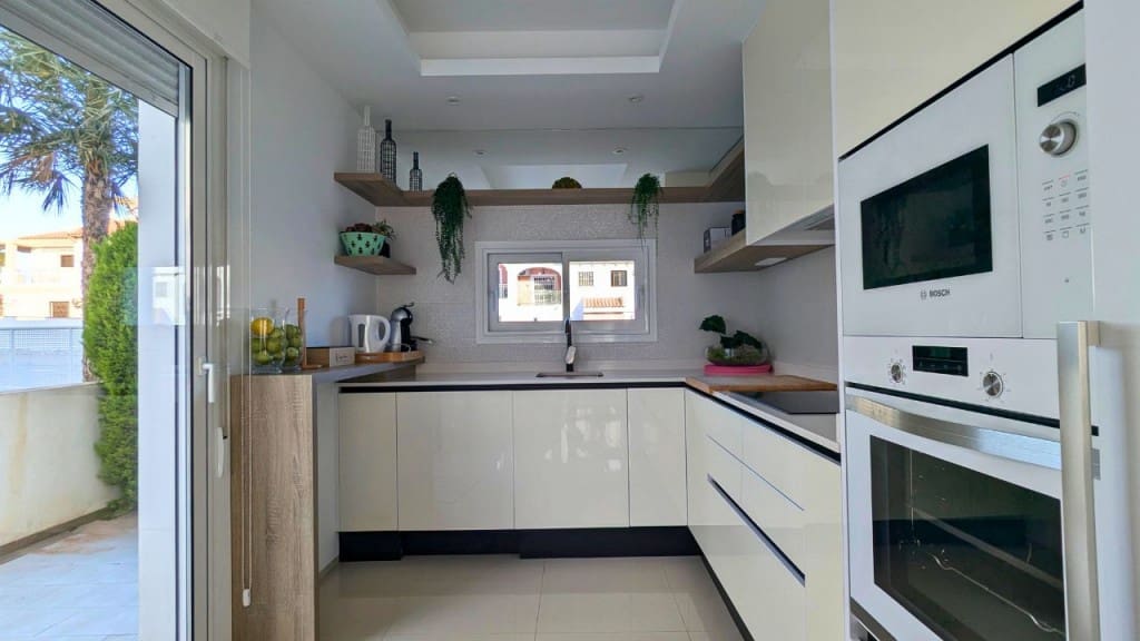 3 chambre Villa/Maison à vendre à Ciudad Quesada avec piscine - 435 000 € (Ref: 9463992)