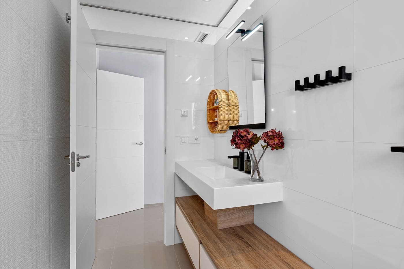 3 chambre Villa/Maison Mitoyenne à vendre à Dona Pepa avec piscine - 379 000 € (Ref: 9463999)