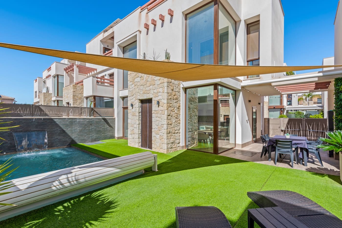 3 soverom Villa til salgs i Ciudad Quesada med svømmebasseng - € 499 000 (Ref: 9464009)