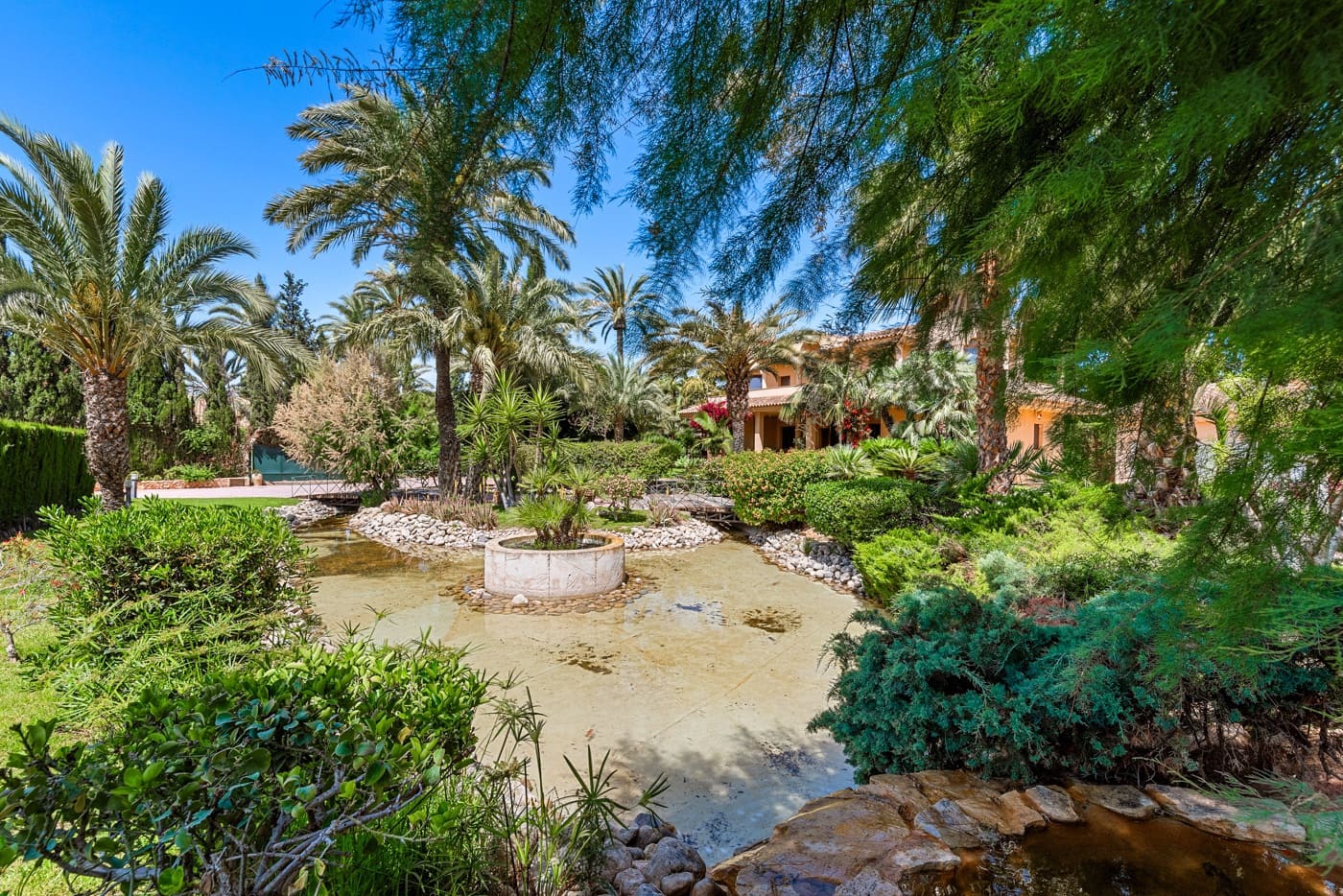 Chalet de 5 habitaciones en Elche / Elx en venta con piscina garaje - 1.165.000 € (Ref: 9464012)