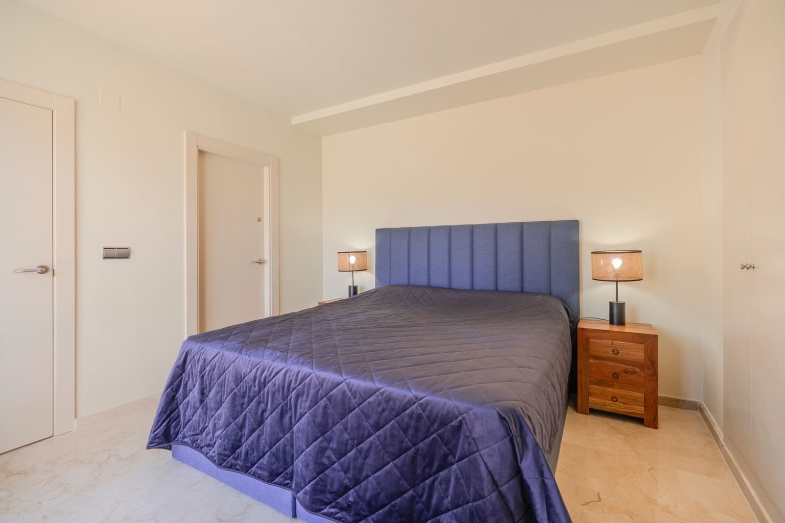 3 Zimmer Apartment zu verkaufen in Los Alcazares mit Pool Garage - 290.000 € (Ref: 9464018)