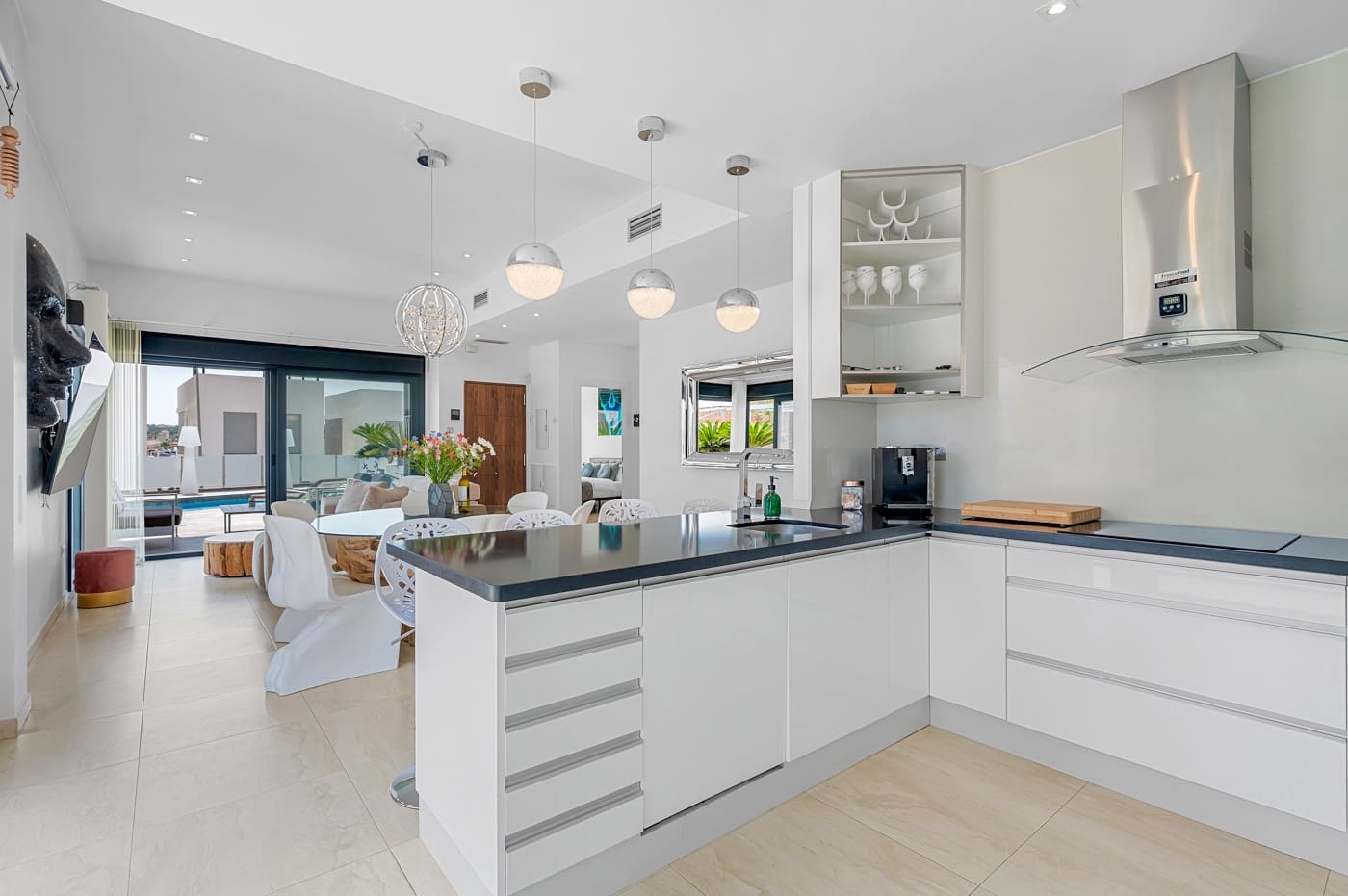 3 soverom Villa til salgs i Villamartin med svømmebasseng - € 759 000 (Ref: 9464020)