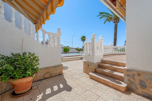 3 Zimmer Villa zu verkaufen in Ciudad Quesada, Rojales mit Pool Garage - 490.000 € (Ref: 9464024)