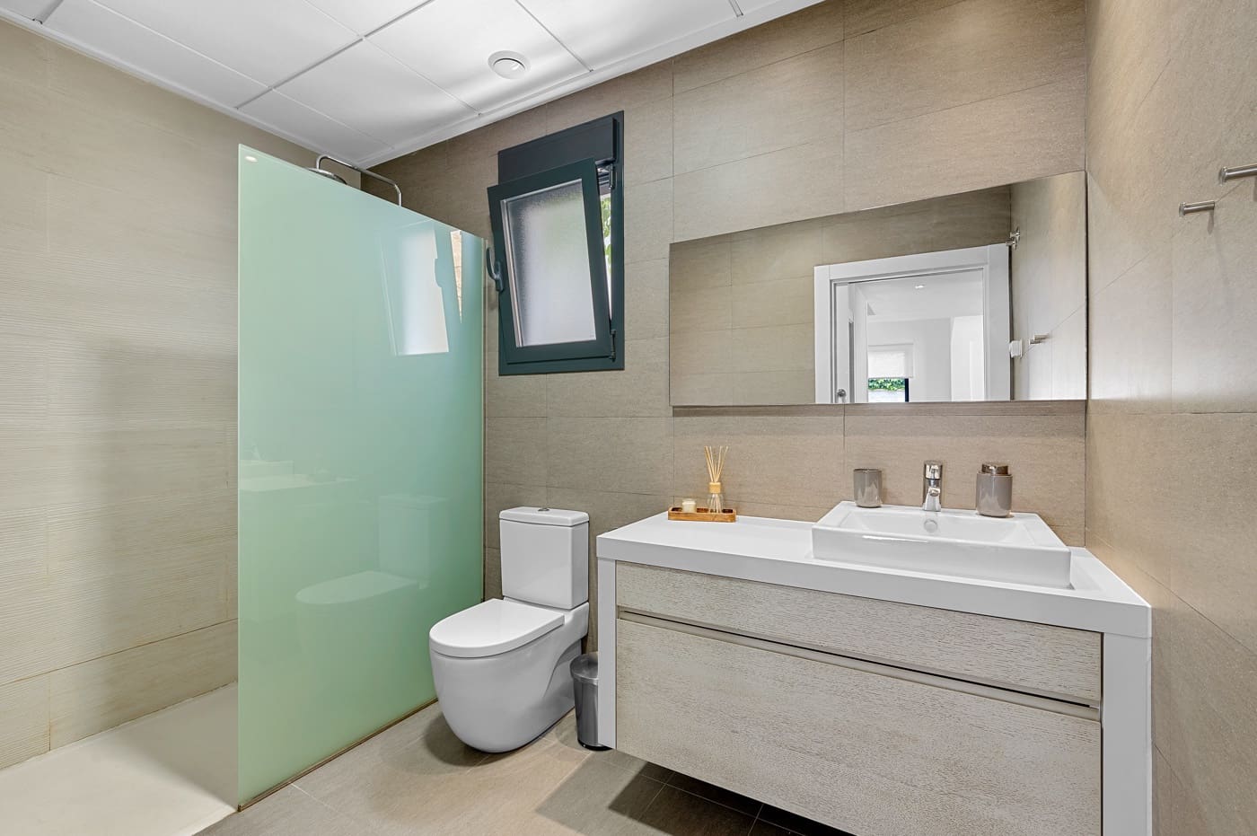 3 sypialnia Willa na sprzedaż w Ciudad Quesada z basenem - 480 000 € (Ref: 9464026)