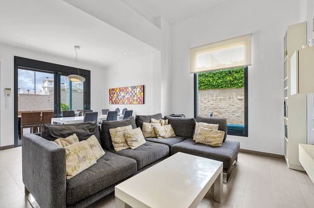 3 soverom Villa til salgs i Ciudad Quesada, Rojales med svømmebasseng - € 480 000 (Ref: 9464026)