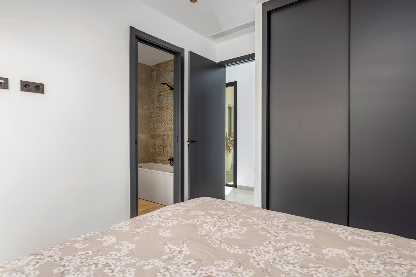 5 soverom Villa til salgs i Ciudad Quesada med svømmebasseng garasje - € 990 000 (Ref: 9464031)