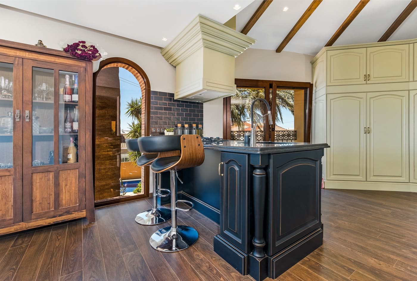 4 Zimmer Villa zu verkaufen in Ciudad Quesada mit Pool - 895.000 € (Ref: 9464035)