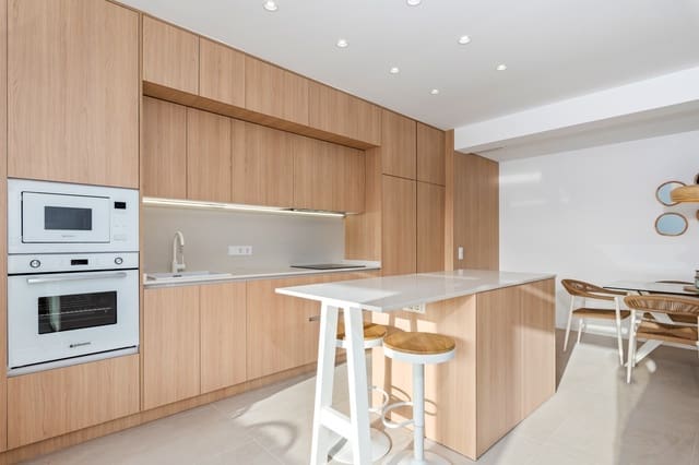 3 sypialnia Willa na sprzedaż w El Chaparral, Torrevieja z basenem - 499 000 € (Ref: 9464037)