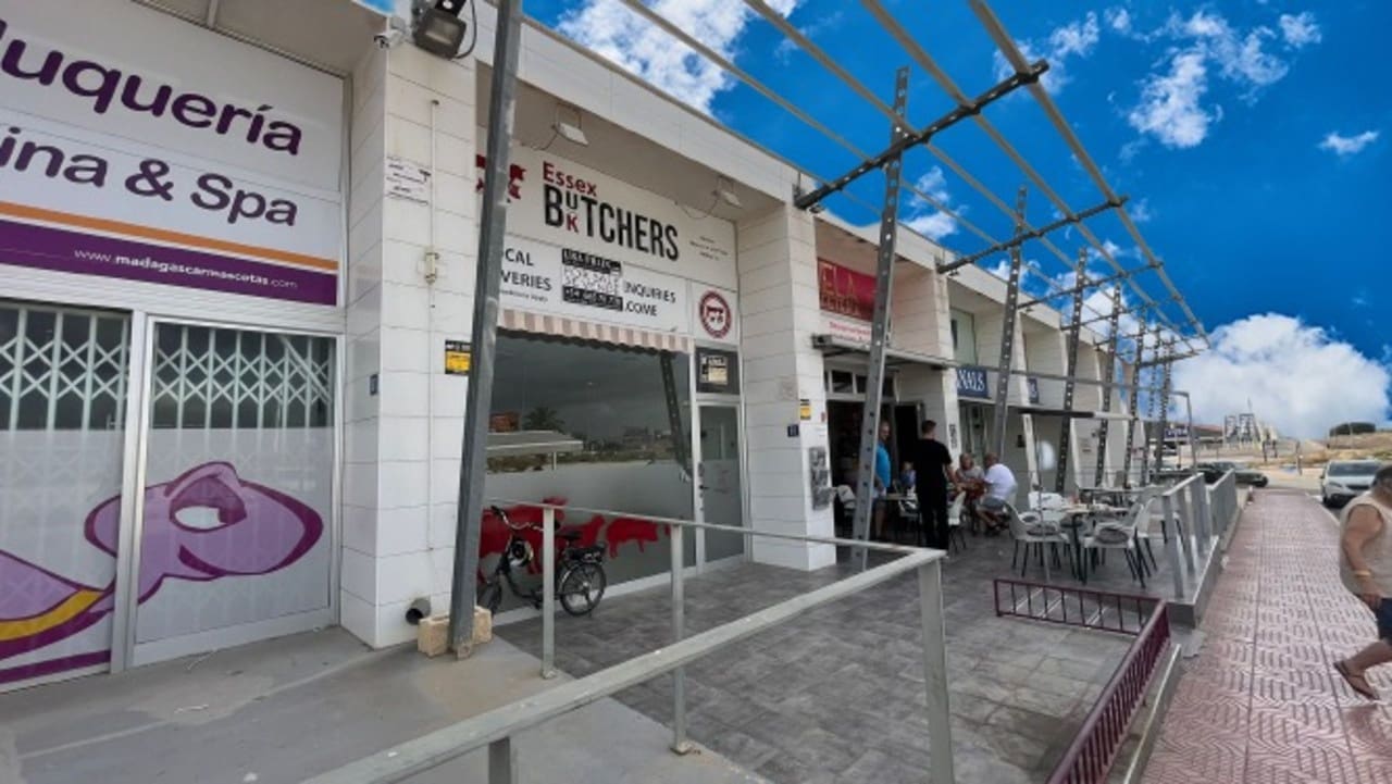 Local Commercial à vendre à Ciudad Quesada - 179 950 € (Ref: 9464053)