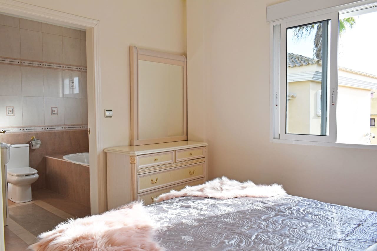 5 quarto Moradia para venda em Torremendo com piscina - 495 000 € (Ref: 9464065)