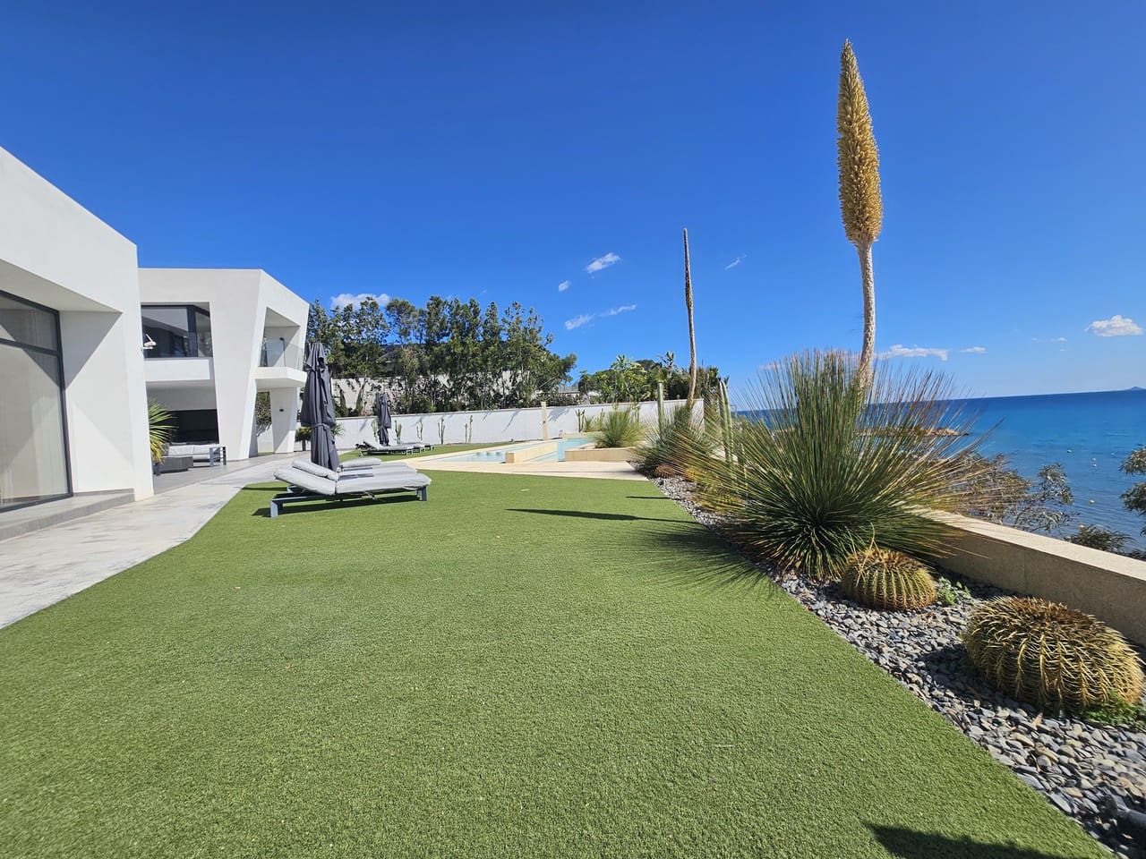 4 soverom Villa til salgs i Cabo Roig med svømmebasseng garasje - € 4 750 000 (Ref: 9464080)