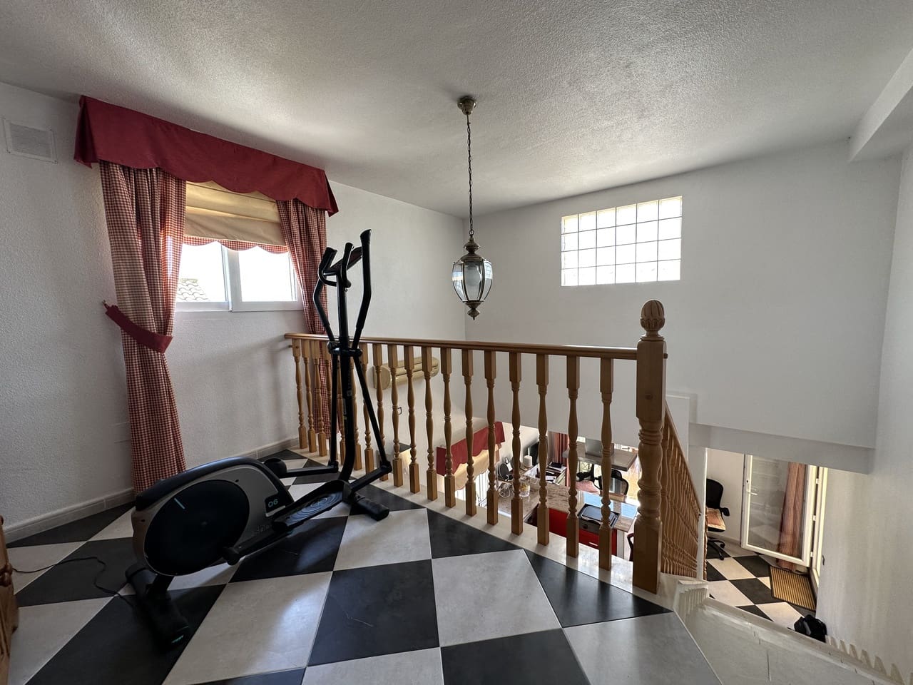 5 quarto Moradia para venda em Las Ramblas Golf com piscina garagem - 635 000 € (Ref: 9464083)