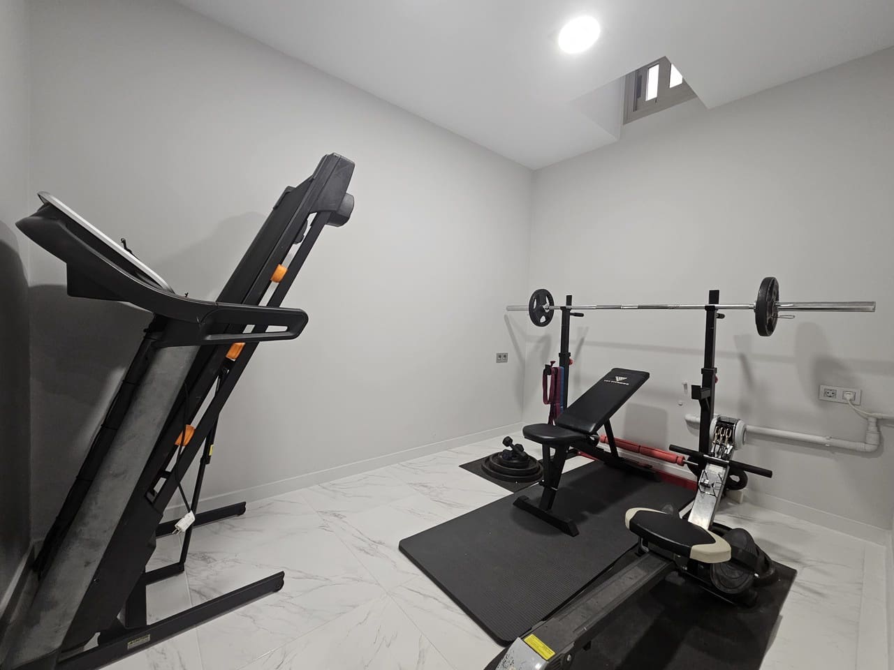 4 soverom Villa til salgs i Villamartin med svømmebasseng garasje - € 450 000 (Ref: 9464094)