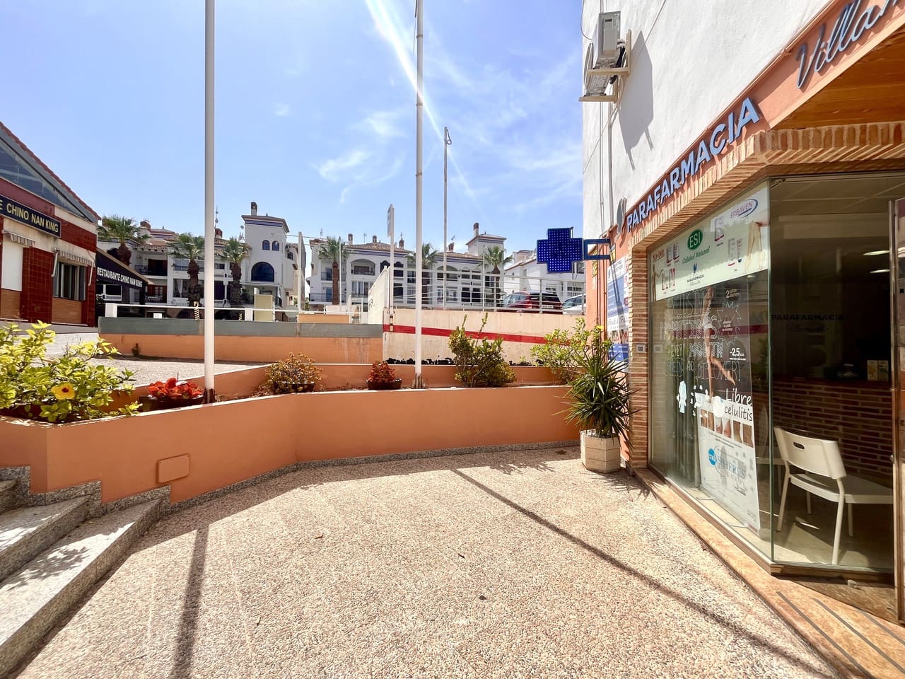 Comercial para venda em Villamartin - 45 000 € (Ref: 9464112)