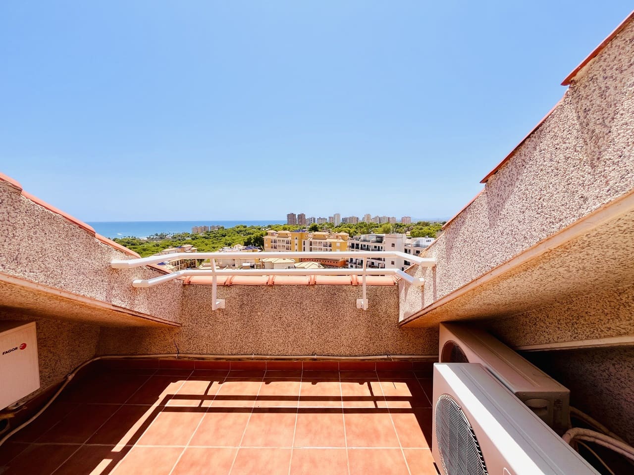 3 bedroom Penthouse for sale in Dehesa de Campoamor with pool garage - € 239,000 (Ref: 9464115)