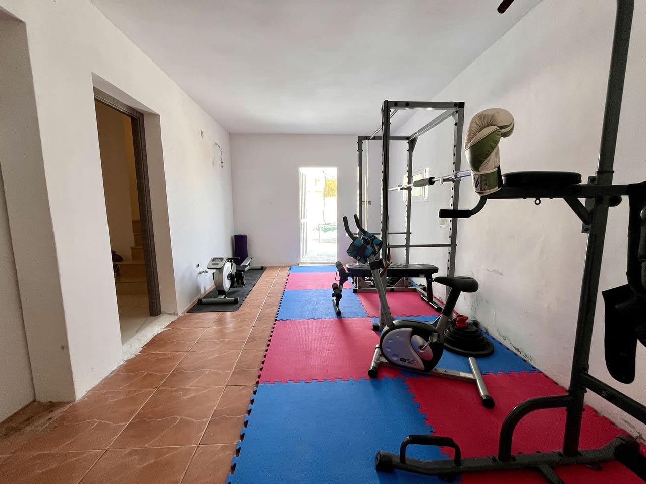 5 bedroom Villa for sale in San Miguel de Salinas with garage - € 599,999 (Ref: 9464124)