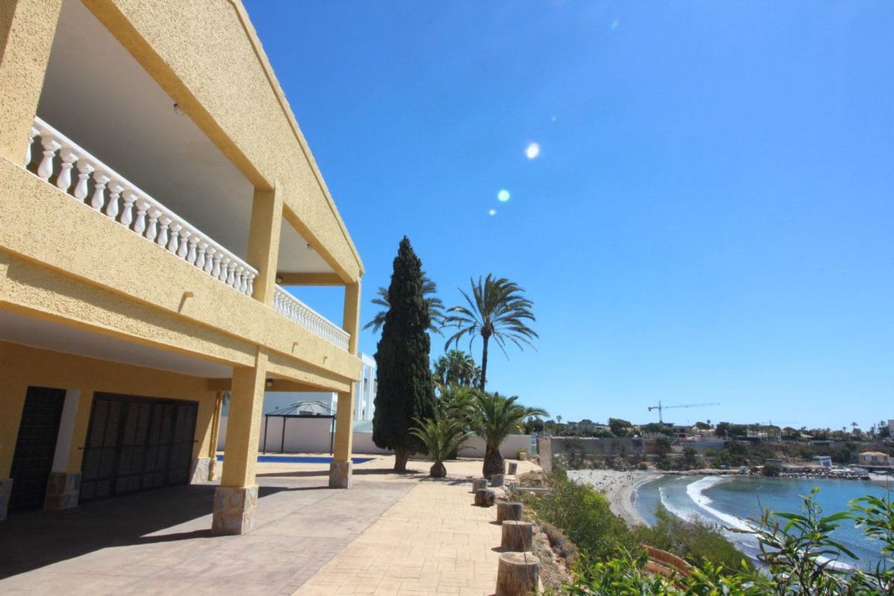 8 soveværelse Villa til salg i Cabo Roig med swimmingpool - € 2.100.000 (Ref: 9464128)