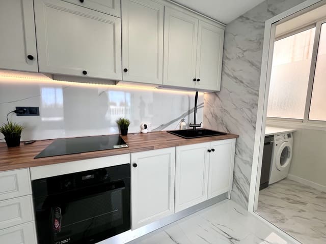 1 camera da letto Attico in vendita in Playa Flamenca, Orihuela con piscina - 170.000 € (Rif: 9464137)