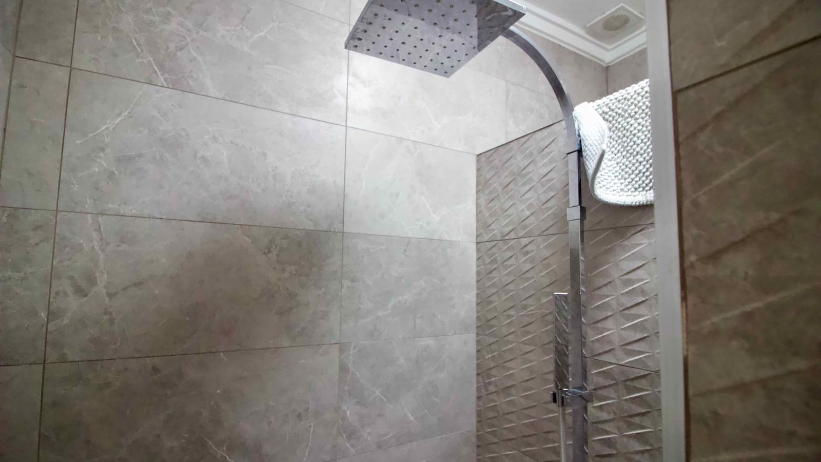 3 makuuhuone Huvila myytävänä paikassa Ciudad Quesada mukana uima-altaan 
autotalli - 272 500 € (Ref: 9464140)