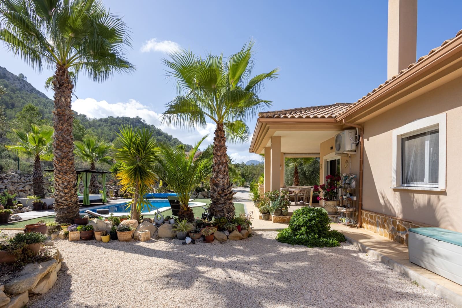 3 slaapkamer Villa te koop in La Zarza met zwembad garage - € 475.000 (Ref: 9464142)