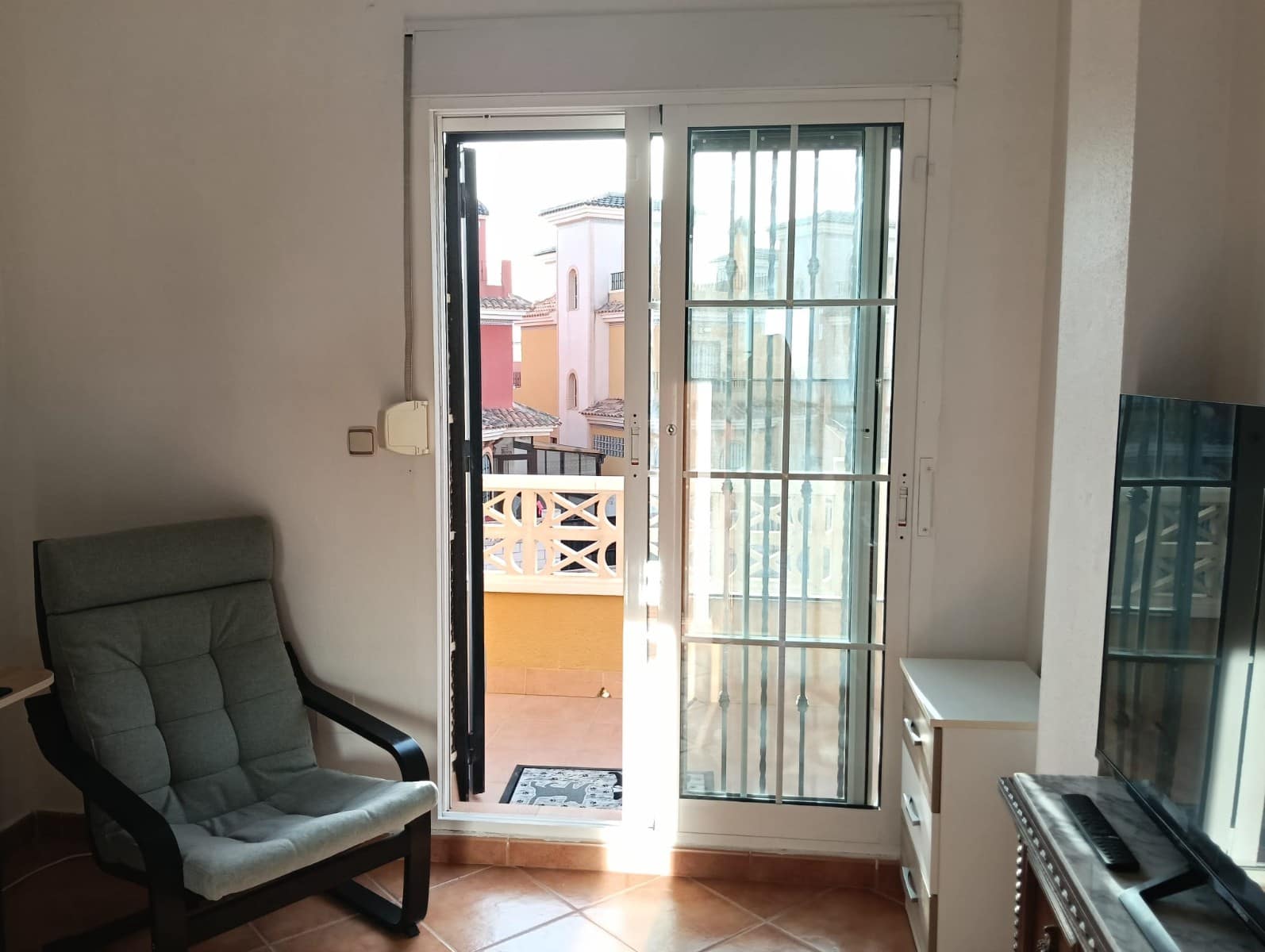 3 quarto Moradia para venda em Los Montesinos com piscina - 193 995 € (Ref: 9464145)