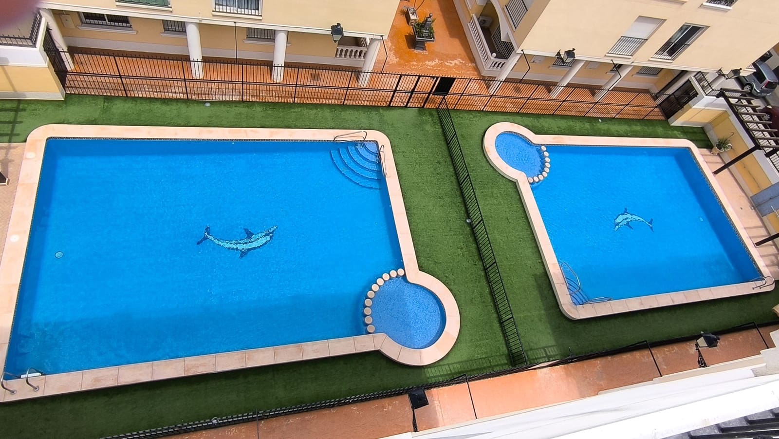 2 bedroom Apartment for sale in Formentera del Segura with pool - € 110,000 (Ref: 9464149)