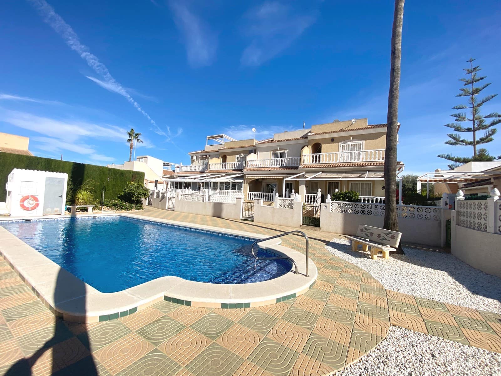 3 bedroom Townhouse for sale in Benijofar with pool - € 199,000 (Ref: 9464153)