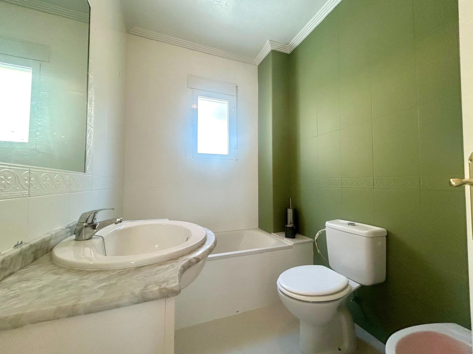 Casa de 2 habitaciones en Algorfa en venta con piscina garaje - 155.000 € (Ref: 9464165)