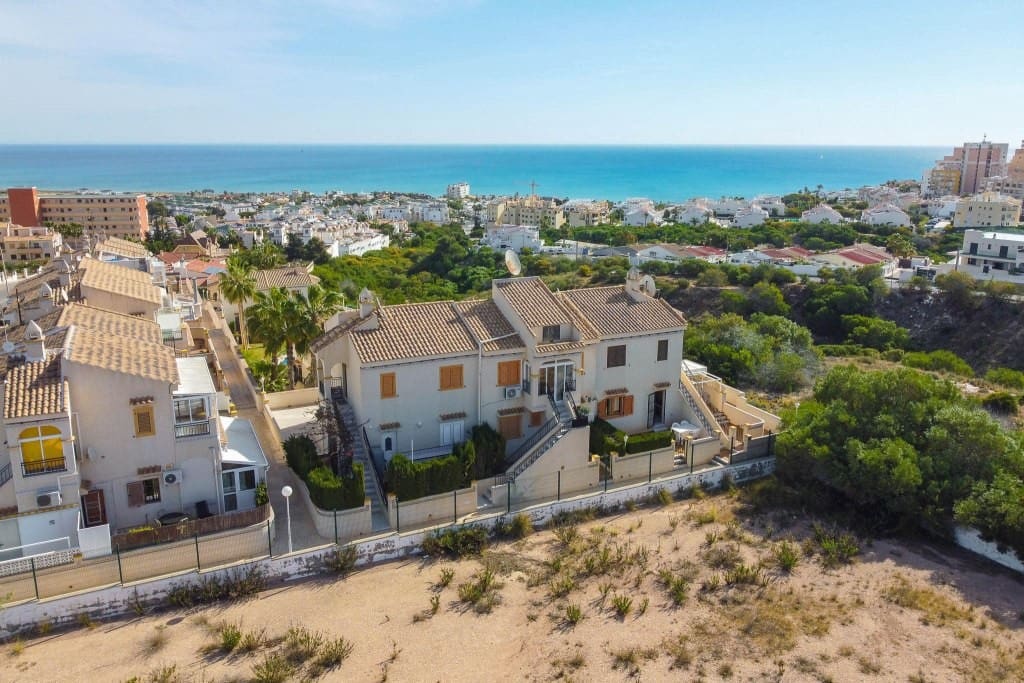 3 soveværelse Lejlighed til salg i La Mata med swimmingpool garage - € 205.000 (Ref: 9464170)