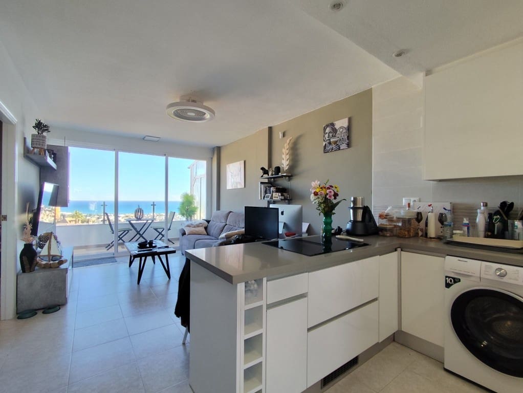 2 sypialnia Apartament na sprzedaż w La Mata z basenem - 179 999 € (Ref: 9464173)