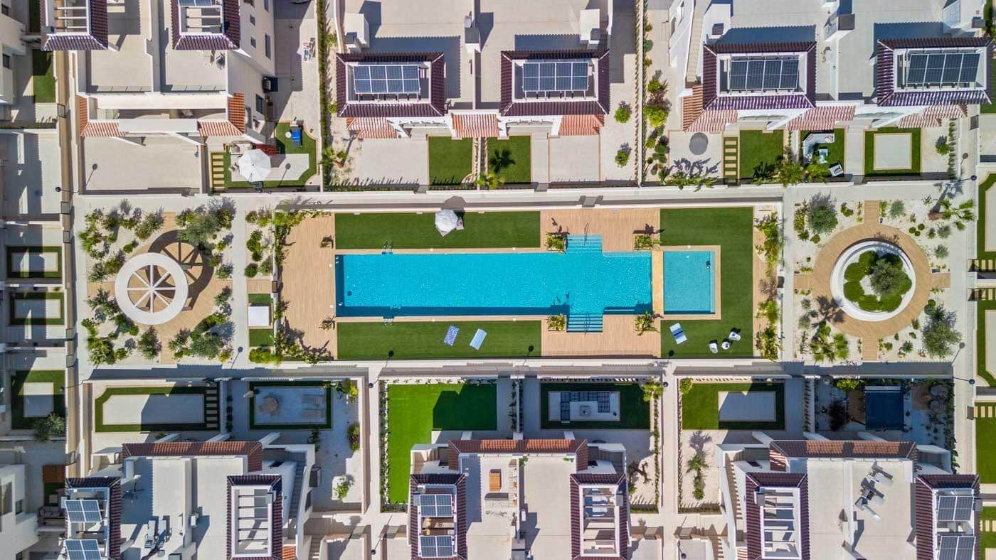 3 bedroom Townhouse for sale in Dona Pepa with pool garage - € 412,100 (Ref: 9464530)